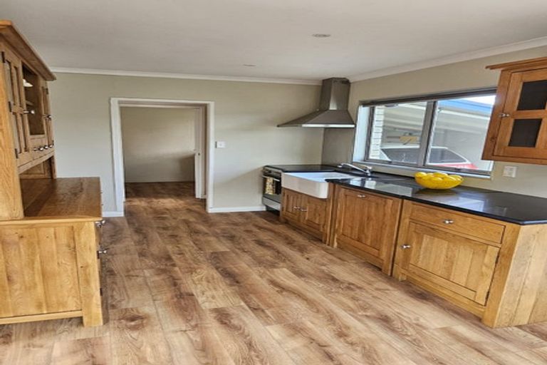 Photo of property in 145 Seddon Street, Pukekohe, 2120