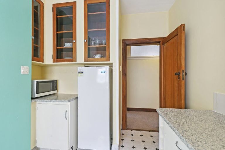 Photo of property in 2/56 Tanera Crescent, Brooklyn, Wellington, 6021