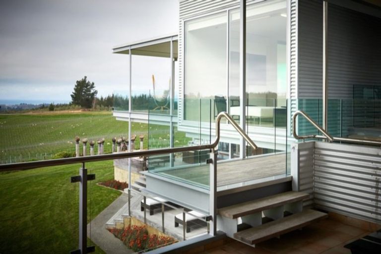 Photo of property in 32 School Road, Mahana, Upper Moutere, 7173