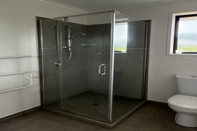Photo of property in 96 Onerahi Road, Onerahi, Whangarei, 0110