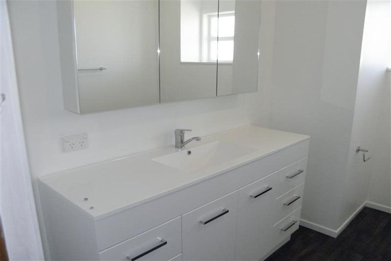 Photo of property in 1-5 Earnslaw Street, Avenal, Invercargill, 9810