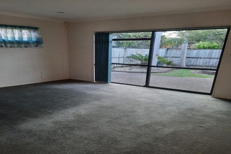 Photo of property in 20a Highfields Terrace, Henderson, Auckland, 0612