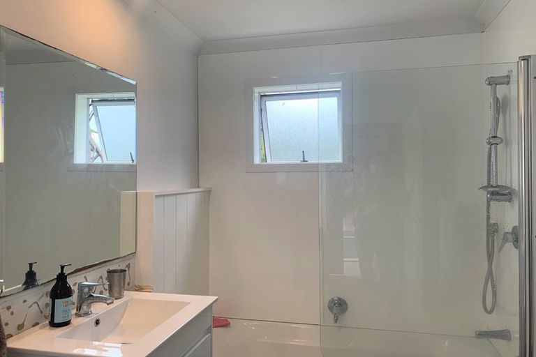 Photo of property in 309 School Road, Waimauku, 0881