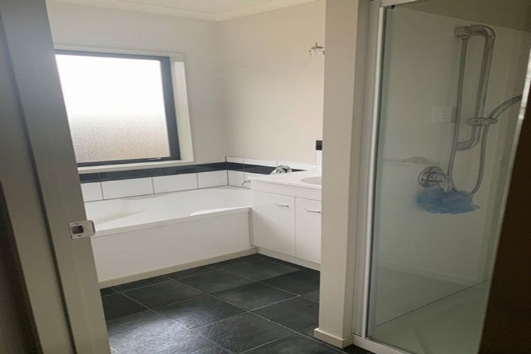 Photo of property in 32 Park Street, Winton, 9720