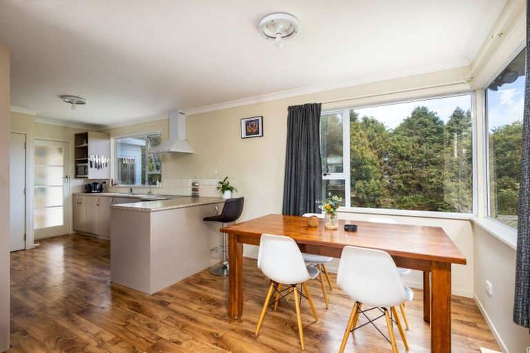 Photo of property in 136a Seaview Road, Westown, New Plymouth, 4310