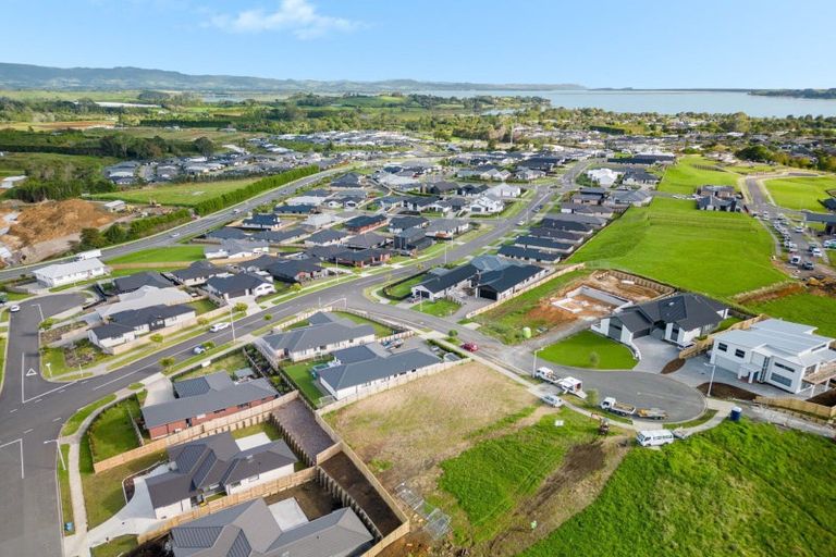 Photo of property in 6 Koheru Place, Omokoroa, 3114