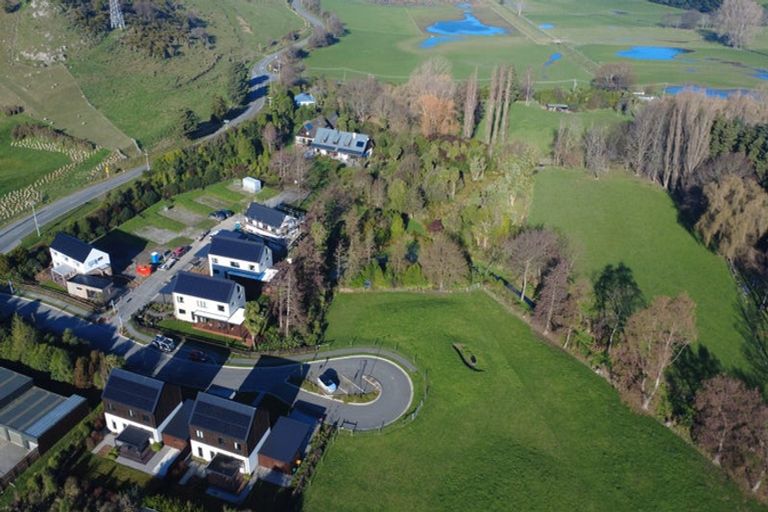 Photo of property in 1 Kahika Lane, Westmorland, Christchurch, 8025