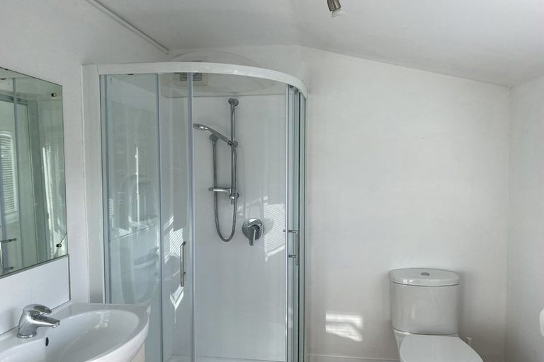 Photo of property in 2039 Ngunguru Road, Ngunguru, Whangarei, 0173