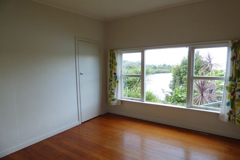 Photo of property in 86 Riverview Road, Kerikeri, 0230