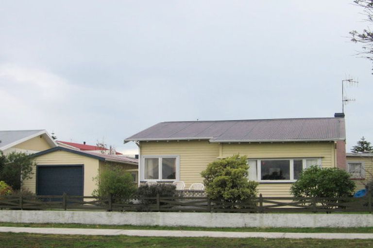 Photo of property in 5 Pukeko Place, Westshore, Napier, 4110
