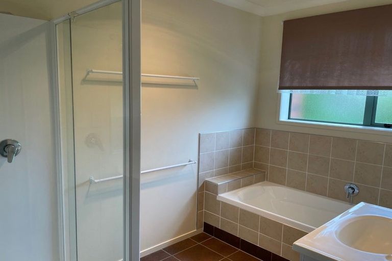 Photo of property in 41 Sturdee Road, Manurewa, Auckland, 2102