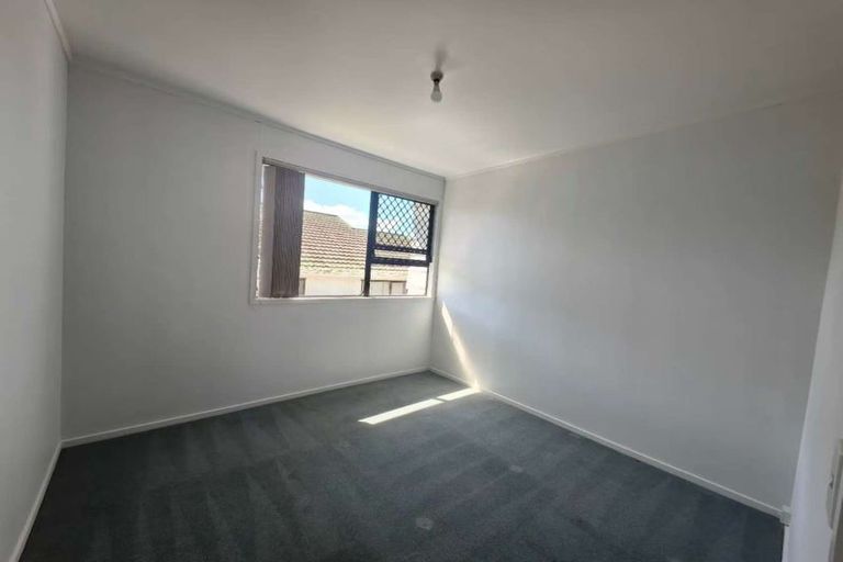 Photo of property in 24 Derrimore Heights, Clover Park, Auckland, 2019