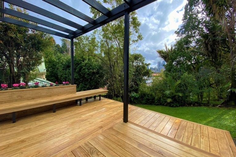 Photo of property in 4 Ngahere Terrace, Parnell, Auckland, 1052