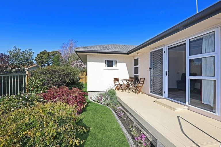 Photo of property in 18b Chester Street, Taradale, Napier, 4112