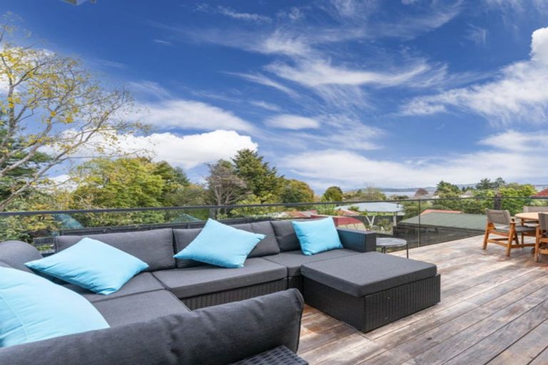 Photo of property in 39 Chesham Avenue, Waipahihi, Taupo, 3330