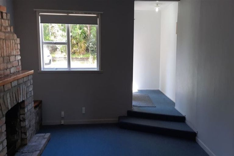 Photo of property in 87 Konini Road, Titirangi, Auckland, 0604