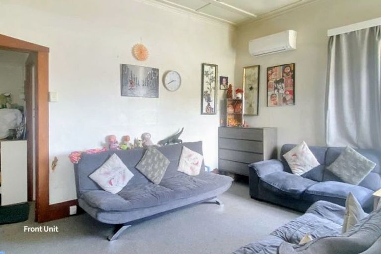 Photo of property in 10 Kamo Road, Regent, Whangarei, 0112