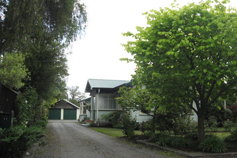 Photo of property in 11 Banks Avenue, Burwood, Christchurch, 8061