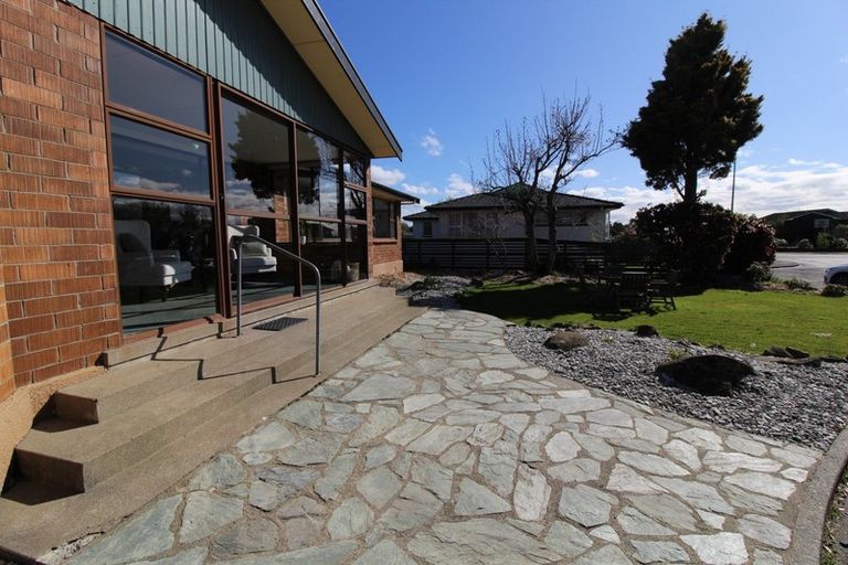 Photo of property in 3 Hamilton Avenue, Winton, 9720