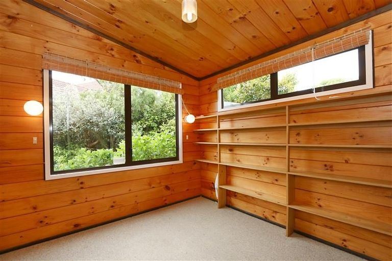 Photo of property in 71 Manawatu Street, Hokowhitu, Palmerston North, 4410