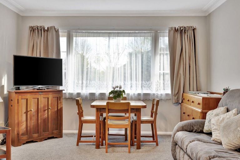 Photo of property in 62 Galloway Street, Hamilton East, Hamilton, 3216