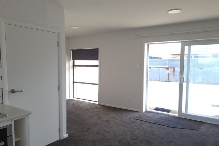 Photo of property in 2/100 Oram Avenue, New Brighton, Christchurch, 8061