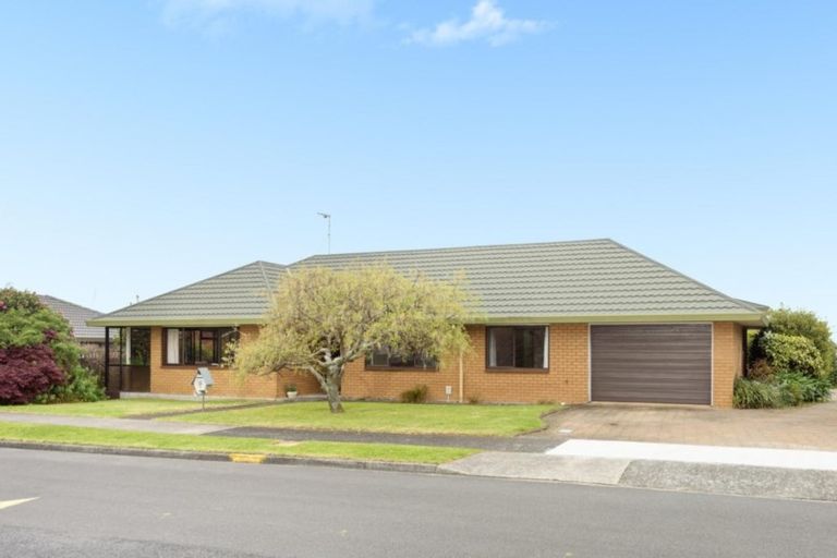 Photo of property in 26 Whitaker Street, Otumoetai, Tauranga, 3110