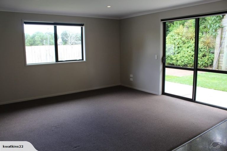 Photo of property in 83b Mangorei Road, Strandon, New Plymouth, 4312
