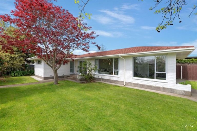 Photo of property in 438 Ilam Road, Bryndwr, Christchurch, 8052