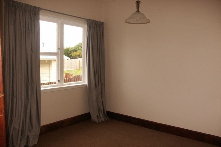 Photo of property in 27 Oakland Street, Andersons Bay, Dunedin, 9013