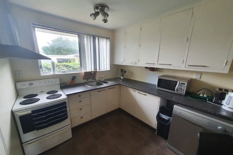 Photo of property in 3/98 Peverel Street, Riccarton, Christchurch, 8041