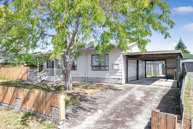 Photo of property in 24a Lloyd Drive, Nawton, Hamilton, 3200