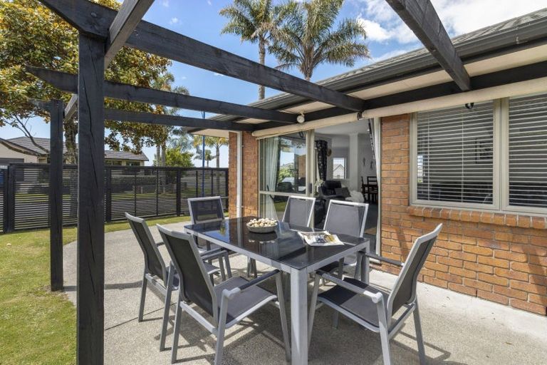 Photo of property in 26 Brackenburn Drive, Ohauiti, Tauranga, 3112