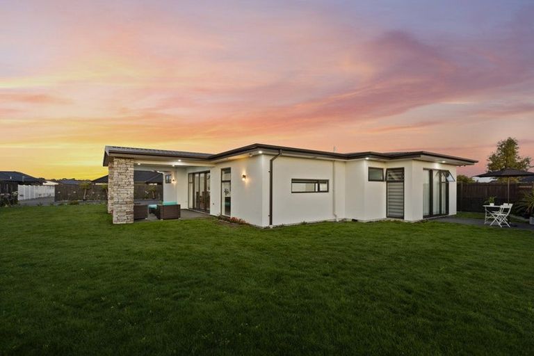 Photo of property in 10 Goodland Place, Rolleston, 7614