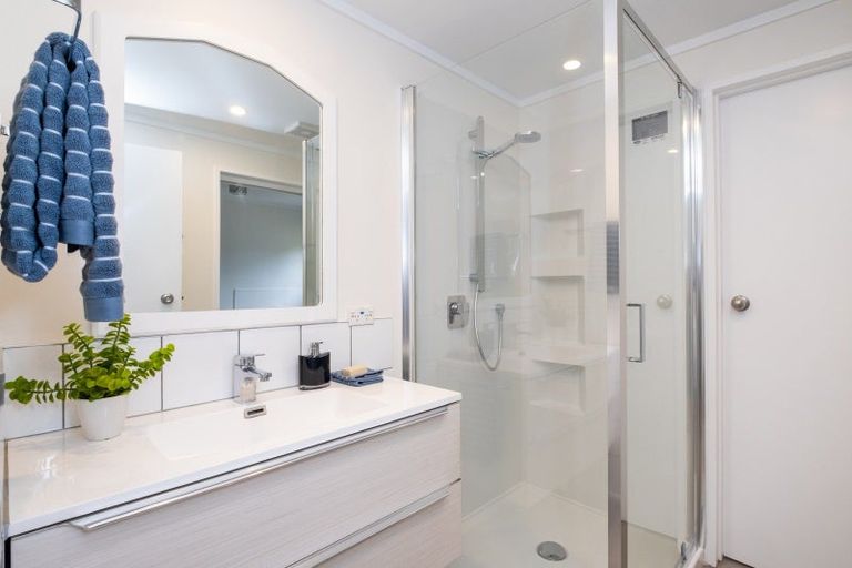 Photo of property in 14 Kuku Street, Te Awanga, 4102