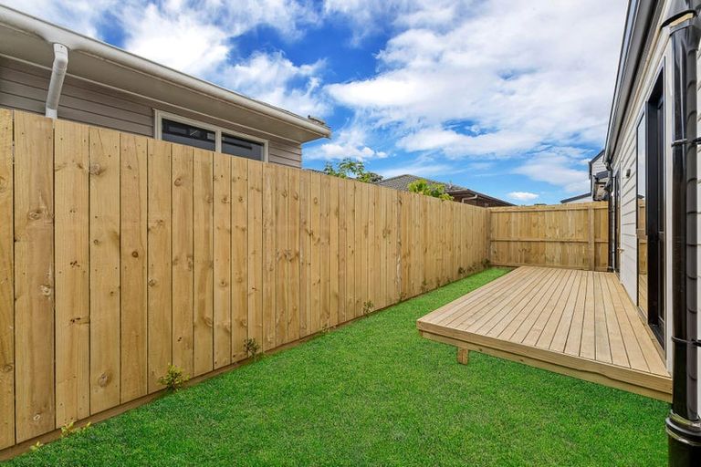 Photo of property in 9a John Street, Mangere East, Auckland, 2024