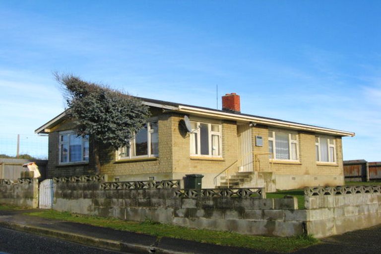 Photo of property in 4 Kirk Crescent, Bluff, 9814