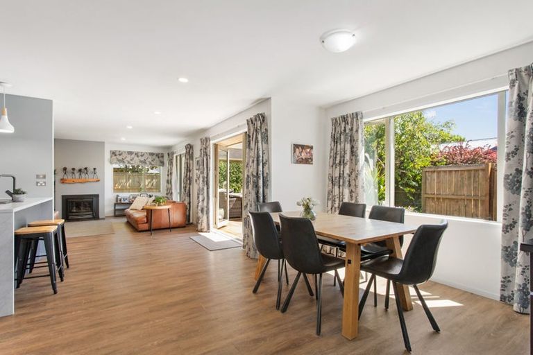 Photo of property in 53 Grimseys Road, Redwood, Christchurch, 8051