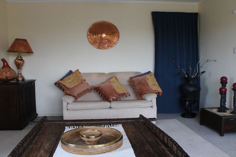 Photo of property in 75 Stratford Drive, Cable Bay, 0420