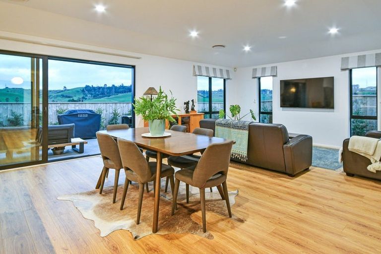 Photo of property in 19a Leathem Crescent, Pokeno, 2402