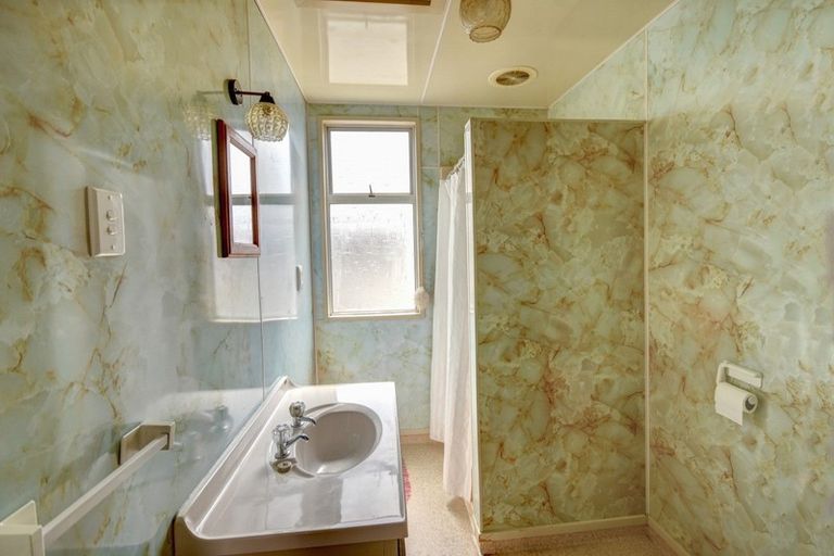 Photo of property in 138 Bay View Road, South Dunedin, Dunedin, 9012