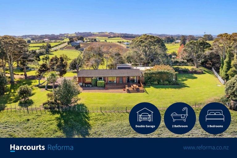 Photo of property in 39 Bright Road, Waiuku, 2682