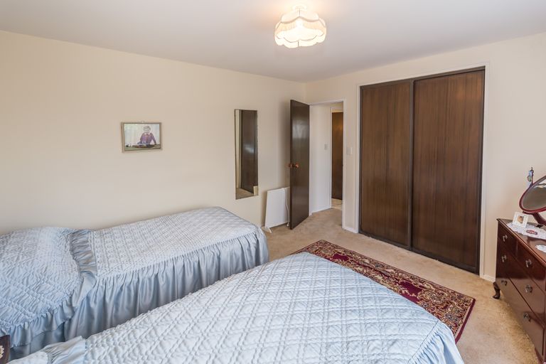 Photo of property in 2/81 Veitches Road, Casebrook, Christchurch, 8051