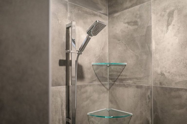 Photo of property in 4 Samuel Place, Terrace End, Palmerston North, 4410