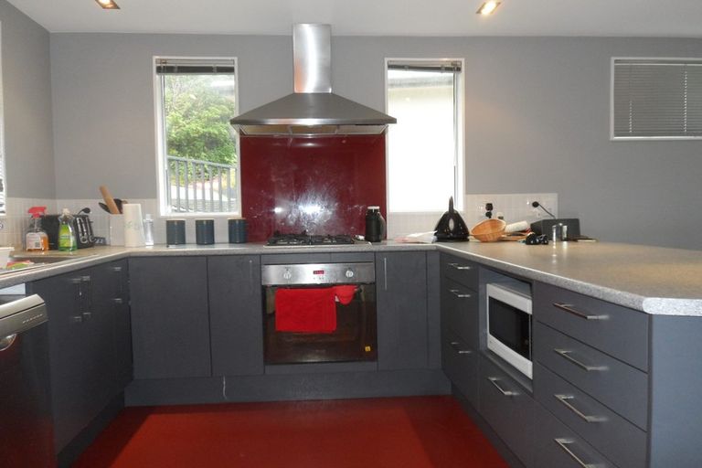 Photo of property in 59 Chartwell Drive, Crofton Downs, Wellington, 6035