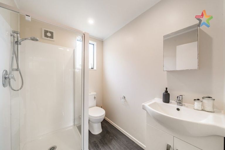 Photo of property in 4/396 Cambridge Terrace, Naenae, Lower Hutt, 5011