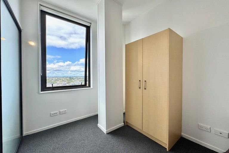 Photo of property in Twin Towers, 1110/17 Putney Way, Manukau, Auckland, 2104