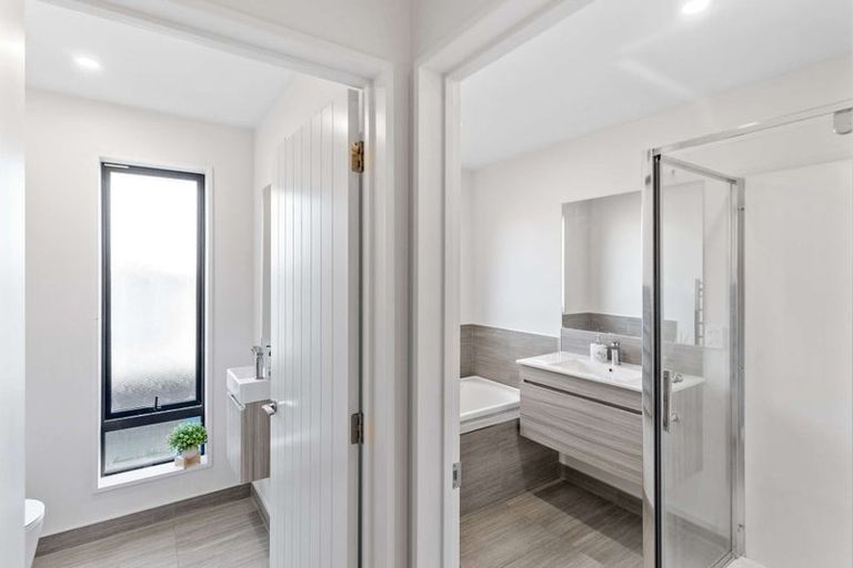 Photo of property in 14 Lewis Crescent, Rolleston, 7614