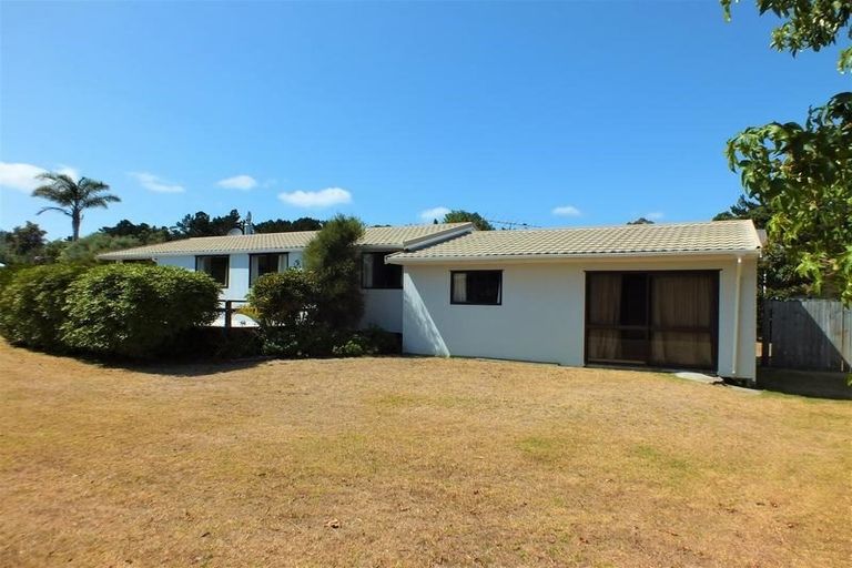 Photo of property in 109 Karaka Place, Matarangi, Whitianga, 3592
