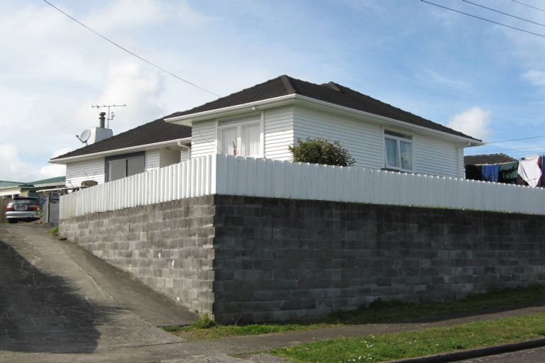 Photo of property in 4 Mayne Street, Waitara, 4320
